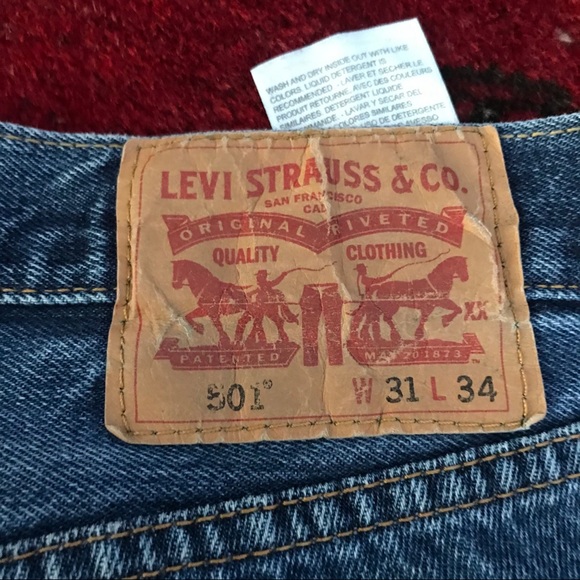 Levi’s 501 Medium Wash 32 x 32 100% cotton - Picture 4 of 4